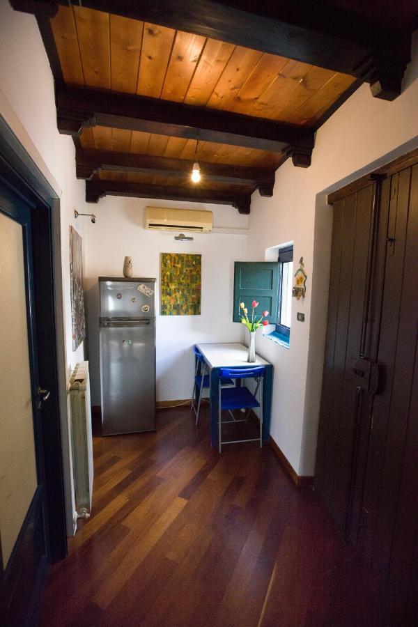Sopra La Piazza Villa Agira Buitenkant foto
