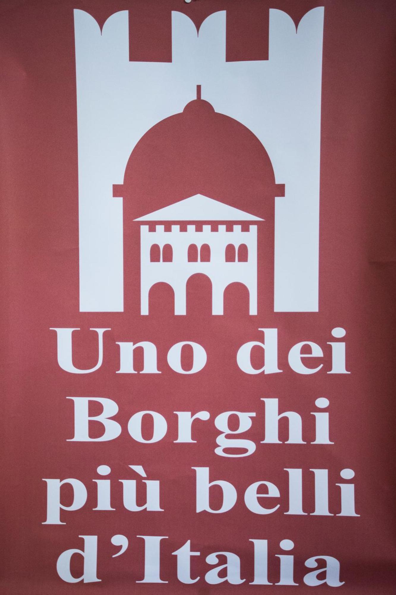 Sopra La Piazza Villa Agira Buitenkant foto